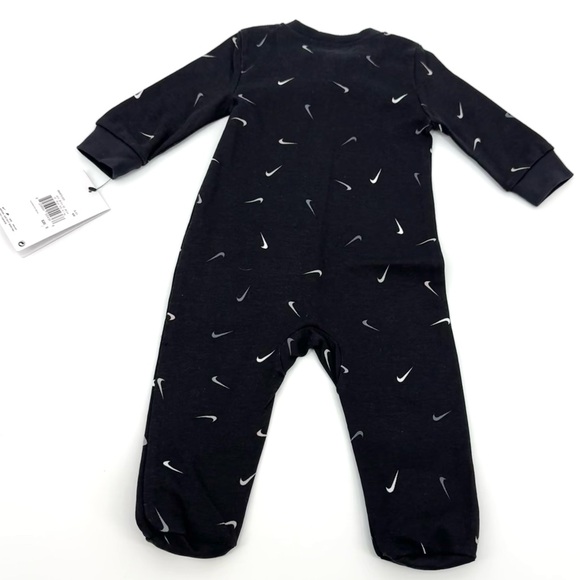 NWT NIKE 2 Pc. Zip Footed PJ and Knit Beanie Baby Bundle - Picture 3 of 9